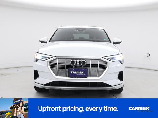 2019 Audi e-tron Prestige