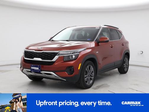 Red 2021 Kia Seltos S