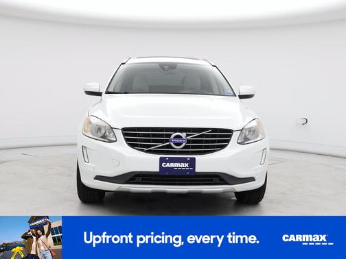 White 2015 Volvo XC60 T6