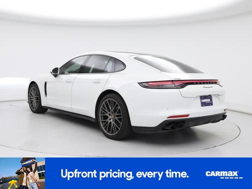 2022 Porsche Panamera 4 Platinum