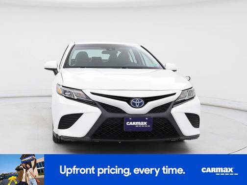 2020 Toyota Camry Hybrid SE