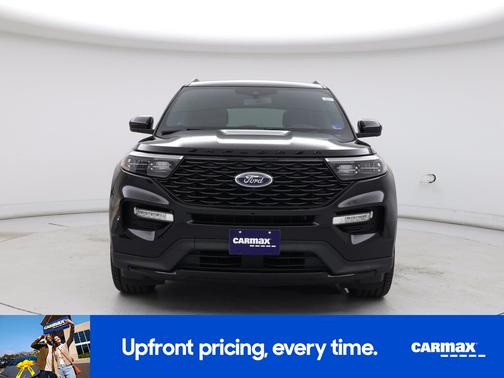Black 2022 Ford Explorer ST-Line