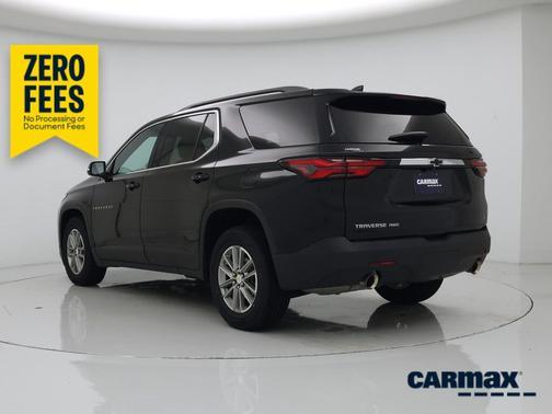 Black 2023 Chevrolet Traverse LT Cloth