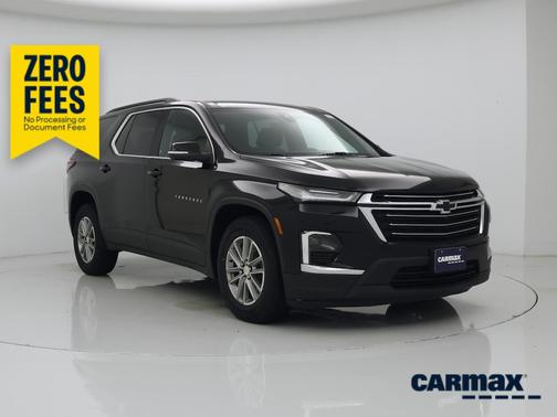 Black 2023 Chevrolet Traverse LT Cloth