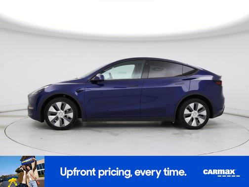 Blue 2022 Tesla Model Y Long Range