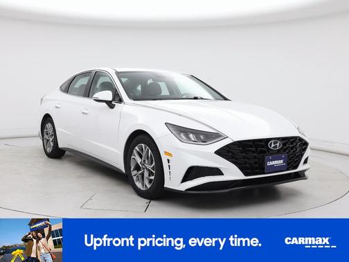 White 2021 Hyundai SONATA SEL
