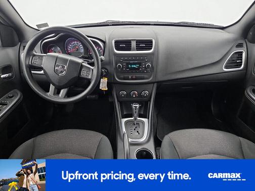 White 2014 Dodge Avenger SE