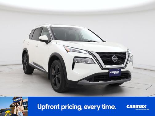 White 2023 Nissan Rogue SL