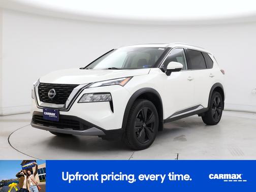 White 2023 Nissan Rogue SL