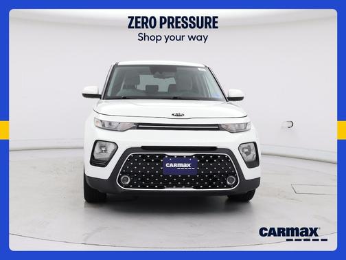 White 2021 Kia Soul EX