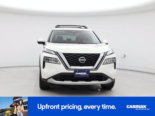 White 2023 Nissan Rogue Platinum