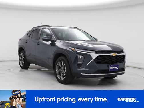 Gray 2025 Chevrolet Trax LT