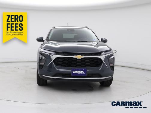 Gray 2025 Chevrolet Trax LT