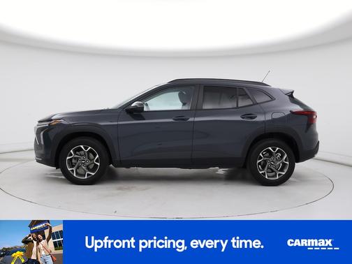 Gray 2025 Chevrolet Trax LT