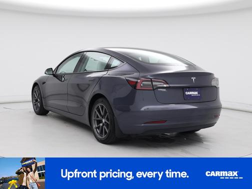 Gray 2022 Tesla Model 3