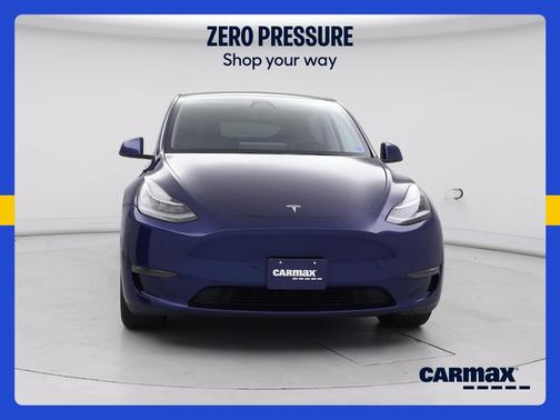 Blue 2022 Tesla Model Y Long Range