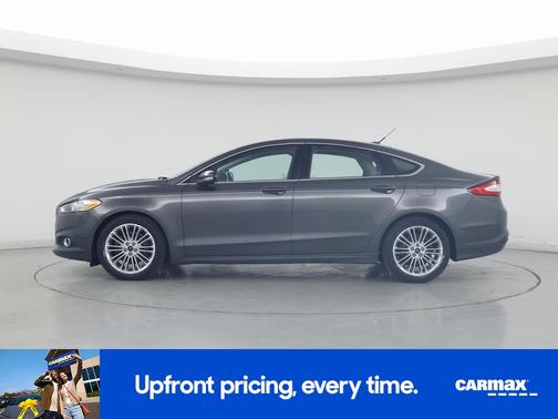 Gray 2016 Ford Fusion SE
