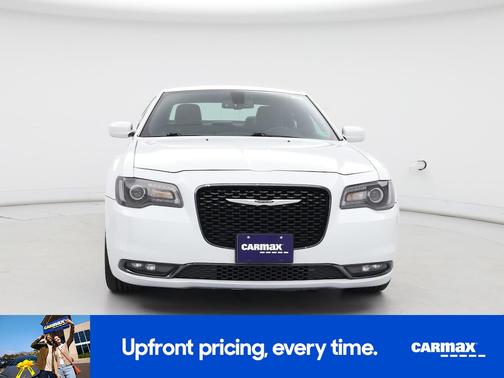 2019 Chrysler 300 S