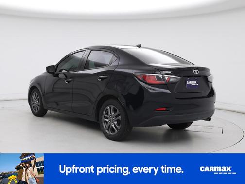 2019 Toyota Yaris Sedan LE