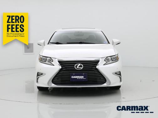 White 2016 Lexus ES 350