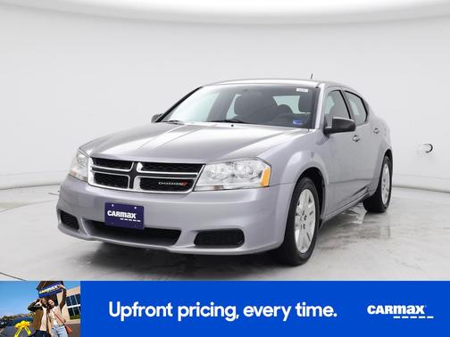 Silver 2014 Dodge Avenger SE