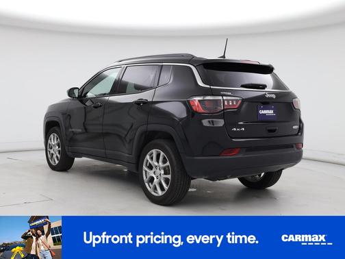 Black 2023 Jeep Compass Latitude Lux