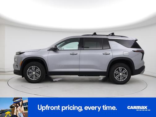 Gray 2025 Chevrolet Traverse LT