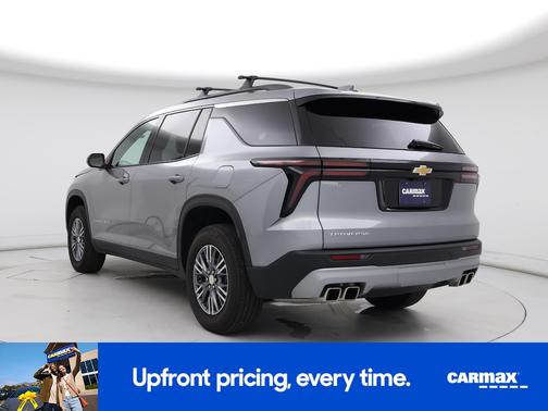 Gray 2025 Chevrolet Traverse LT