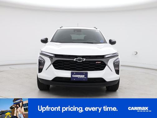 White 2025 Chevrolet Trax 2RS