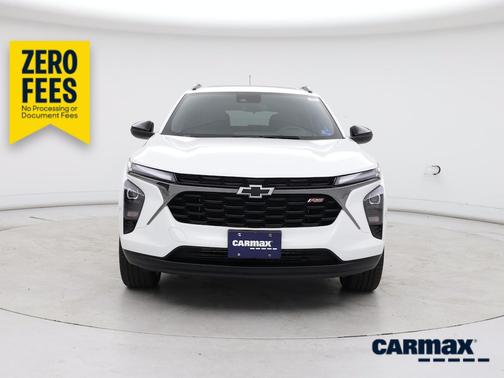 White 2025 Chevrolet Trax 2RS