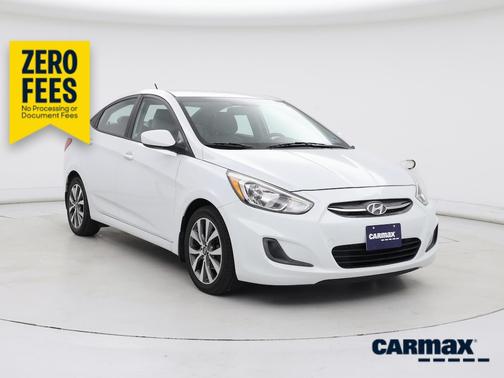 White 2017 Hyundai Accent SE