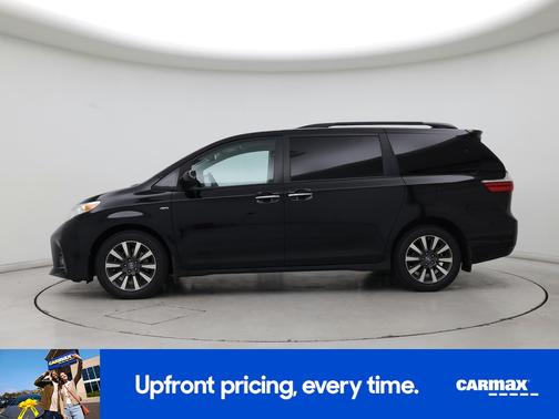 Black 2018 Toyota Sienna XLE