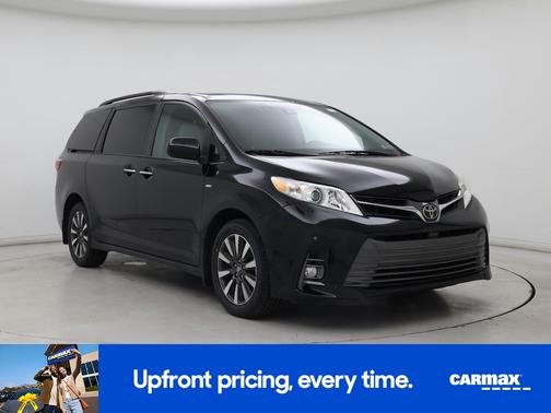Black 2018 Toyota Sienna XLE