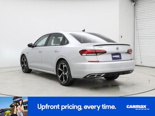 2021 Volkswagen Passat R-Line