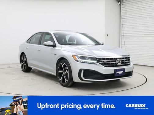 2021 Volkswagen Passat R-Line
