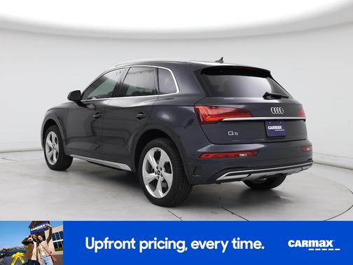 Gray 2021 Audi Q5 Prestige