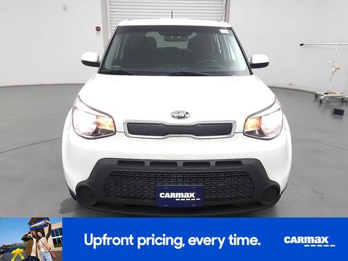 White 2014 Kia Soul