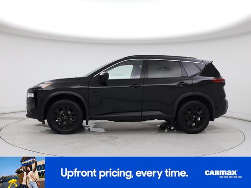 Black 2023 Nissan Rogue SV