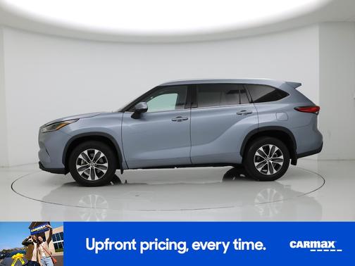 Blue 2021 Toyota Highlander XLE