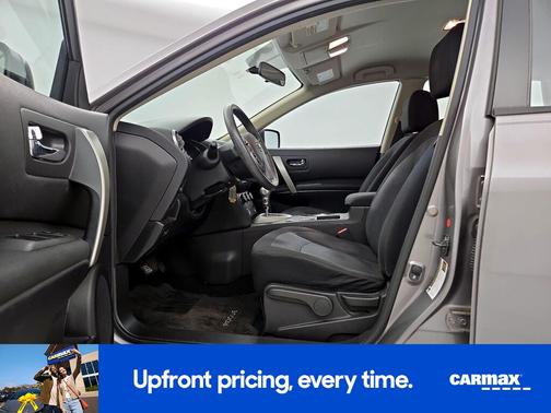Gray 2014 Nissan Rogue Select S