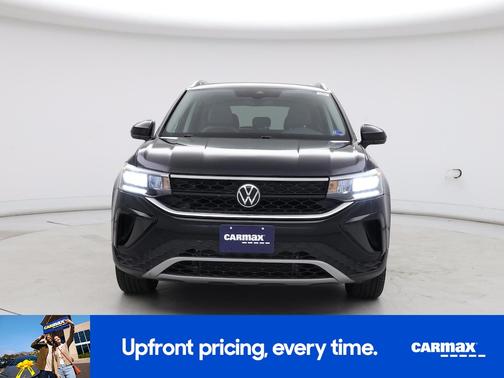Black 2024 Volkswagen Taos SE