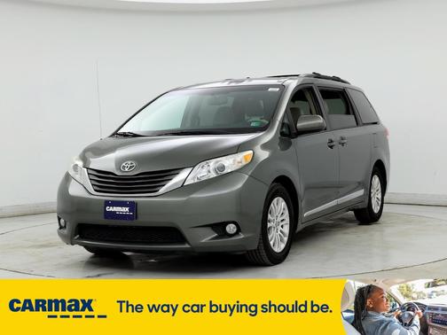 2013 Toyota Sienna XLE
