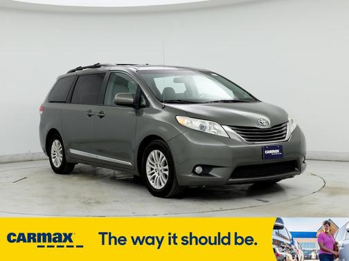 2013 Toyota Sienna XLE