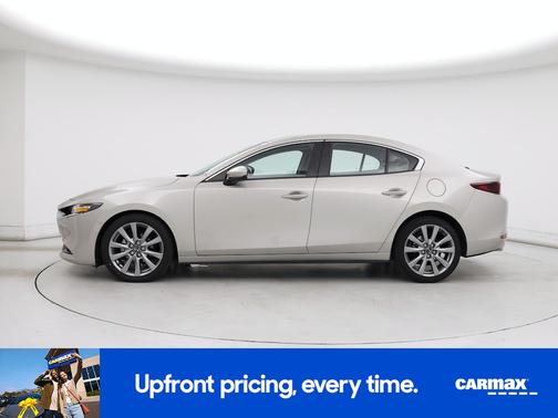 Tan 2022 Mazda Mazda3 Preferred