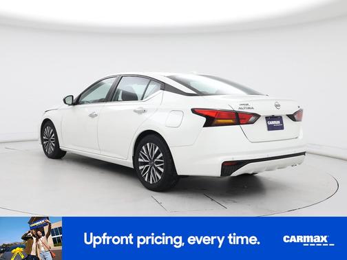 2024 Nissan Altima SV