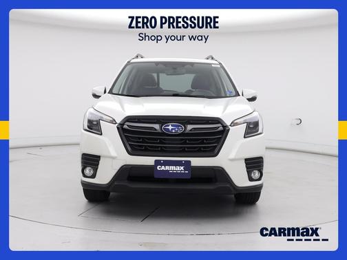 White 2022 Subaru Forester Limited