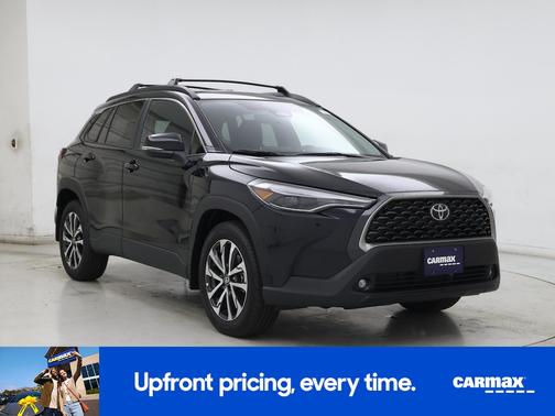 2025 Toyota Corolla Cross XLE