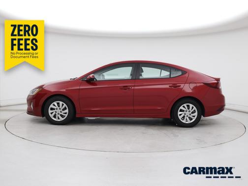 Red 2019 Hyundai ELANTRA SE