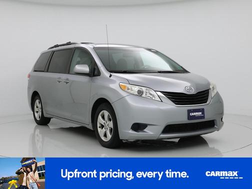 2014 Toyota Sienna LE