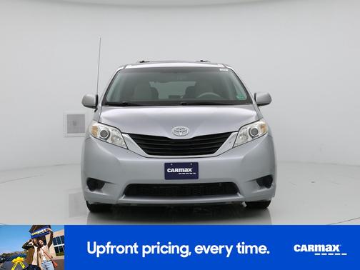 2014 Toyota Sienna LE